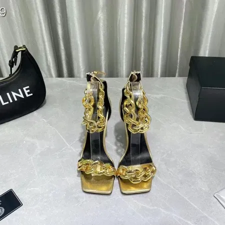 ヴェルサーチ サンダル