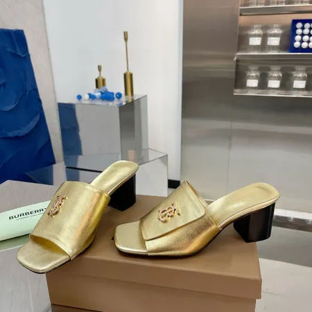 バーバリー ス スリッパ