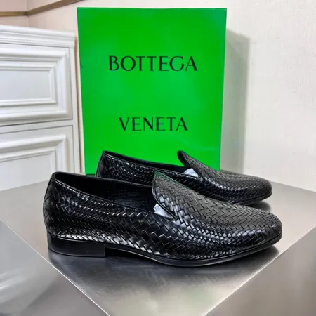 ボッテガ ヴェネタ カジュアルシューズ