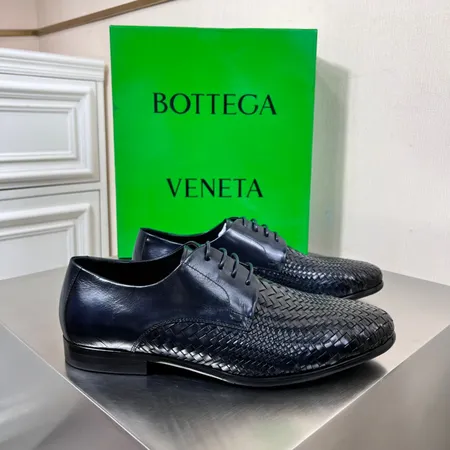ボッテガ ヴェネタ カジュアルシューズ