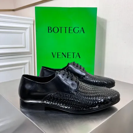 ボッテガ ヴェネタ カジュアルシューズ