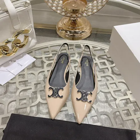 セリーヌ サンダル