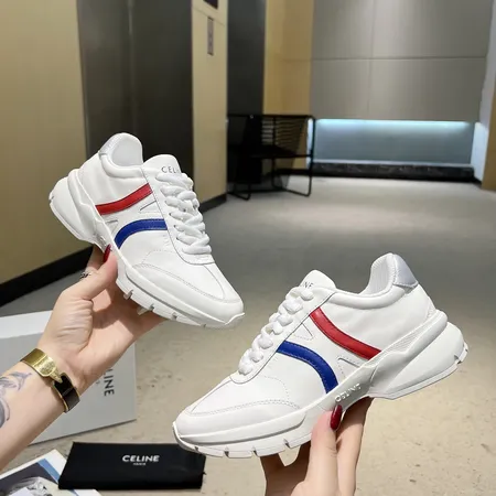 セリーヌ スニーカー
