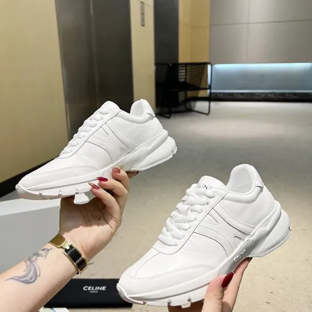 セリーヌ スニーカー