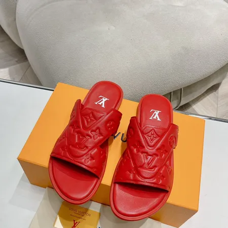 ルイヴィトン スリッパ