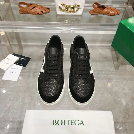 ボッテガ ヴェネタ カジュアルシューズ