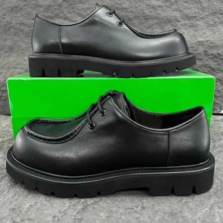 ボッテガ ヴェネタ ビジネスシューズ