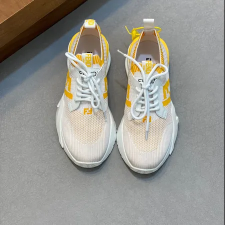 フェンディ スニーカー