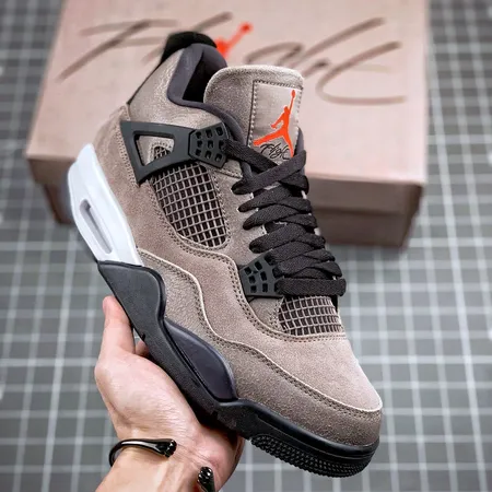 ナイキ スニーカー