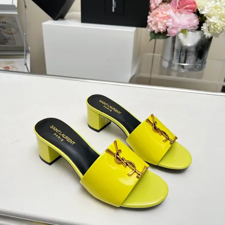 イブサンローラン スリッパ