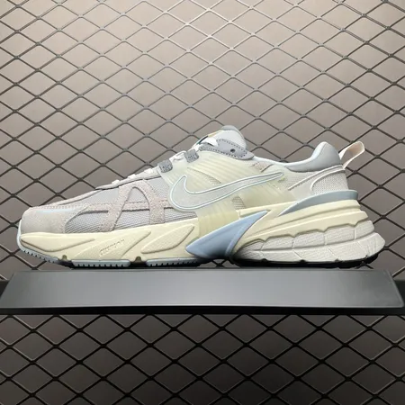 ナイキ スニーカー