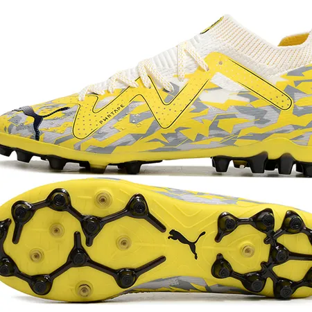 プーマ スニーカー