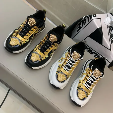 ヴェルサーチ カジュアルシューズ