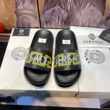 ヴェルサーチ スリッパ