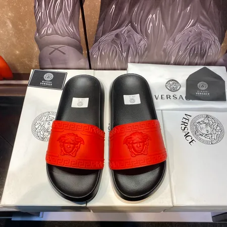 ヴェルサーチ スリッパ