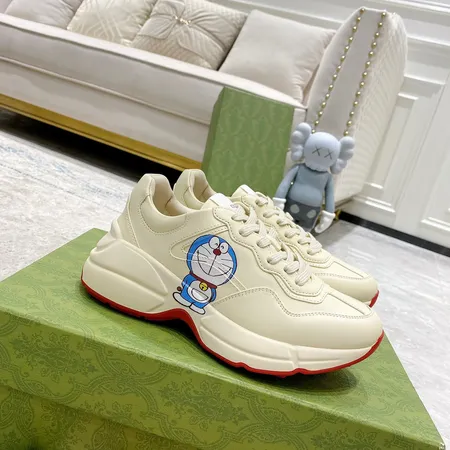 グッチ スニーカー