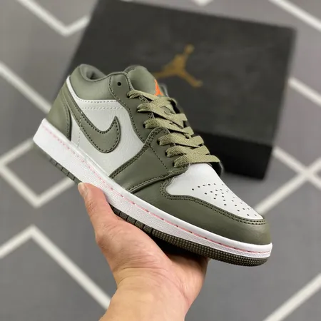 ナイキ スニーカー