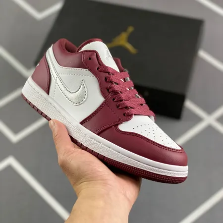 ナイキ スニーカー