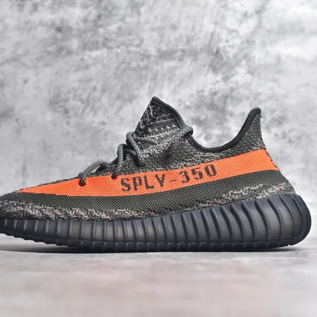 アディダス カジュアルシューズ