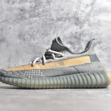 アディダス カジュアルシューズ