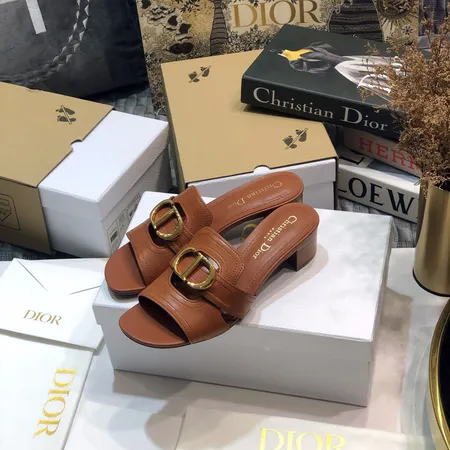 ディオール スリッパ