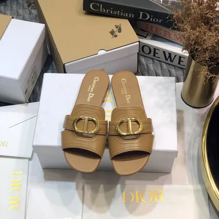 ディオール スリッパ