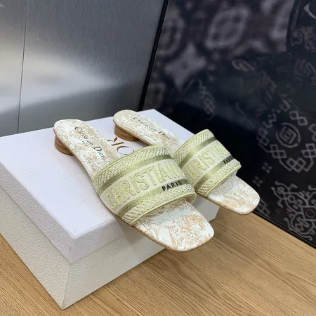 ディオール スリッパ