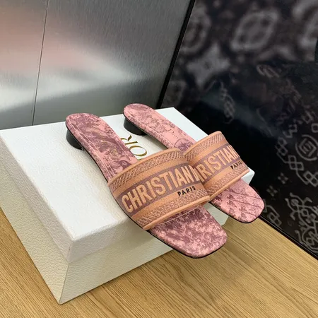 ディオール スリッパ