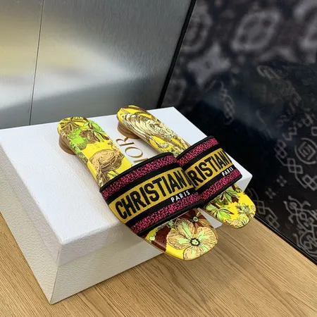 ディオール スリッパ