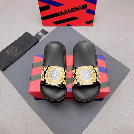 ヴェルサーチ スリッパ