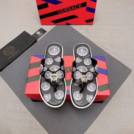 ヴェルサーチ スリッパ