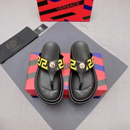 ヴェルサーチ スリッパ