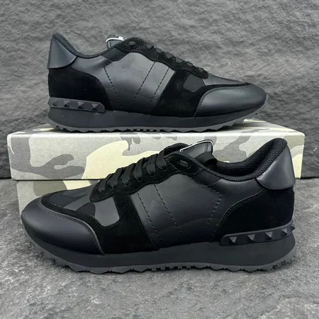 ヴァレンティノ カジュアルシューズ