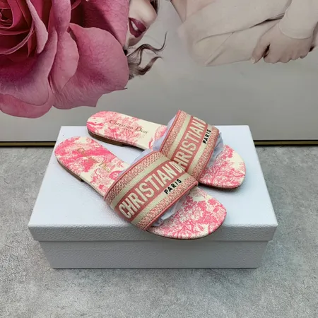 ディオール スリッパ