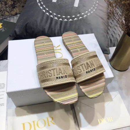 ディオール スリッパ