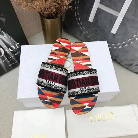 ディオール スリッパ