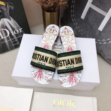 ディオール スリッパ