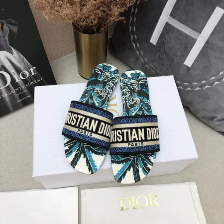 ディオール スリッパ