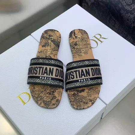 ディオール スリッパ