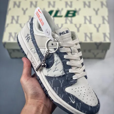 ナイキ カジュアルシューズ