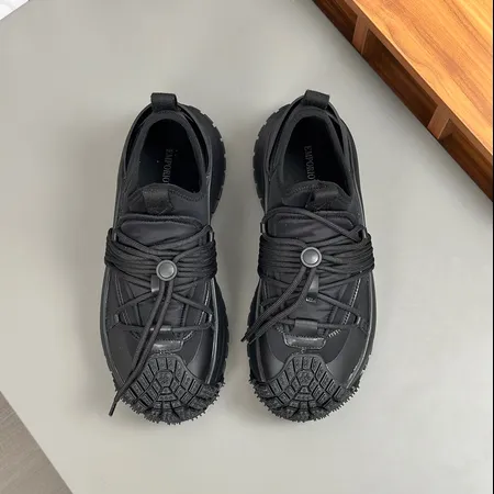 アルマーニ スニーカー