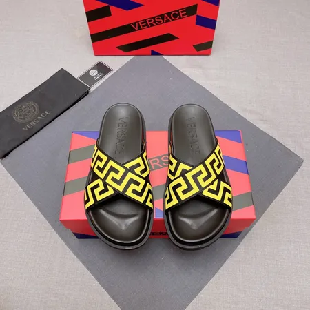 ヴェルサーチ スリッパ