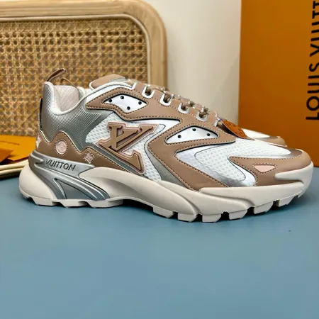 ルイヴィトン スニーカー