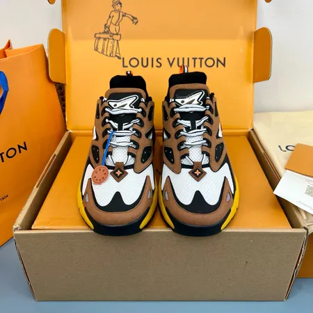 ルイヴィトン スニーカー