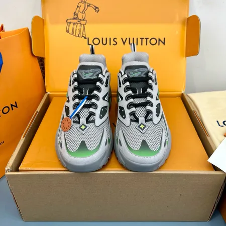 ルイヴィトン スニーカー