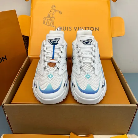 ルイヴィトン スニーカー