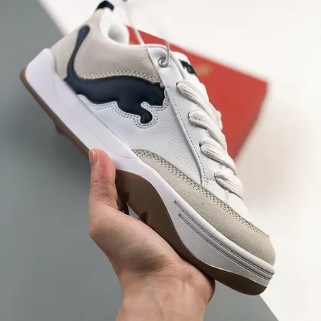 プーマ カジュアルシューズ