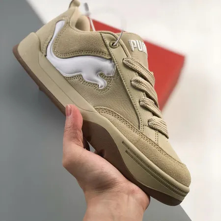 プーマ カジュアルシューズ