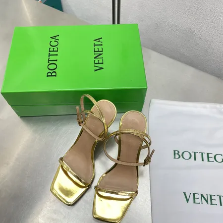 ボッテガ ヴェネタ サンダル