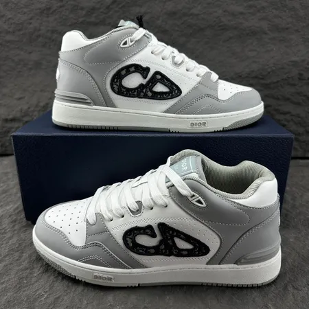 ディオール カジュアルシューズ